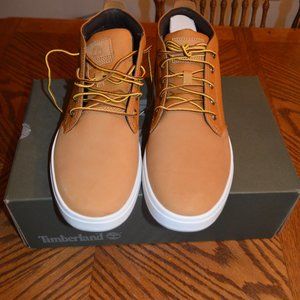 Timberland Davis Square Chukka Wheat Nubuck Mens 10.5 NEW in Box